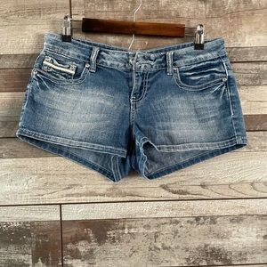Soundgirl shorts jewel accent size 9